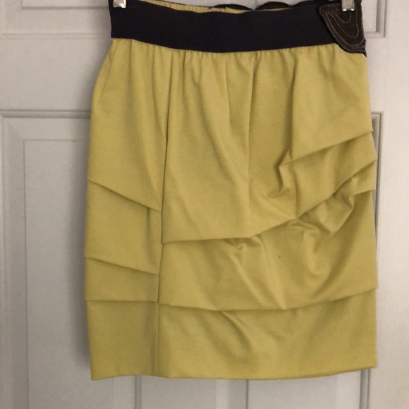Yigal Azrouel Skirt Yellow with elastic Embellished Skirt_5 - Picture 3 of 5